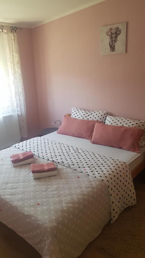 Apartmani V&F Vrnjačka Banja Eksteriør billede