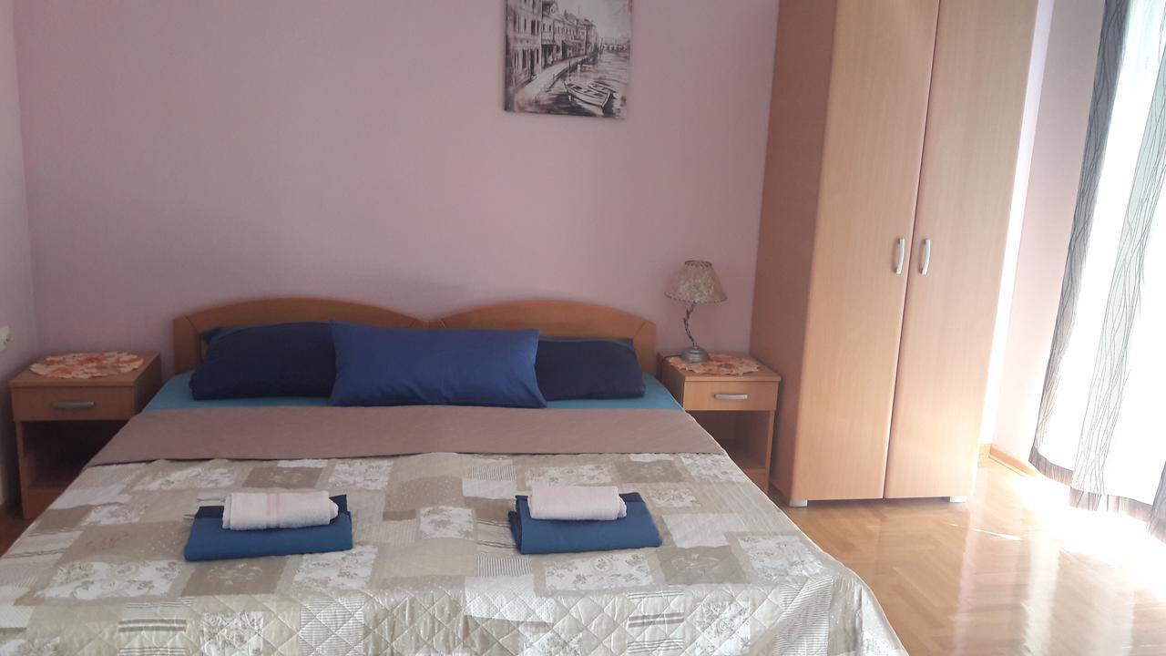 Apartmani V&F Vrnjačka Banja Eksteriør billede
