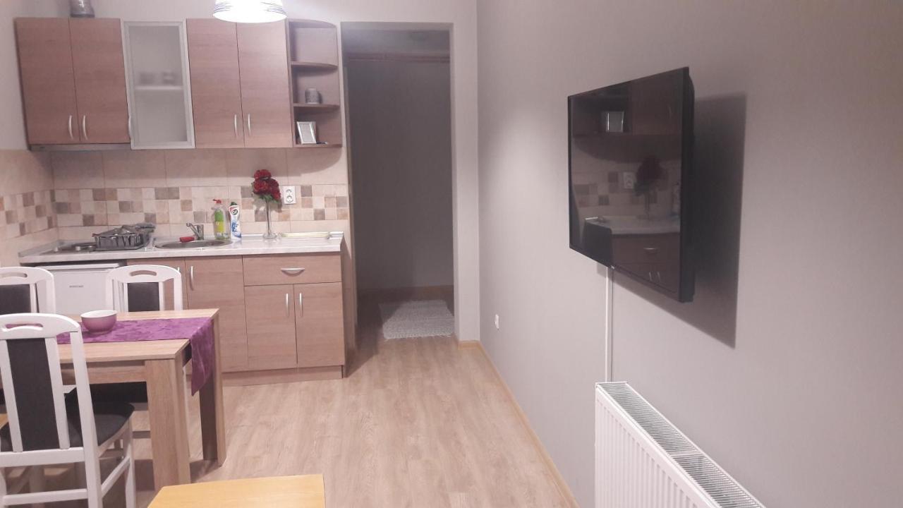 Apartmani V&F Vrnjačka Banja Eksteriør billede